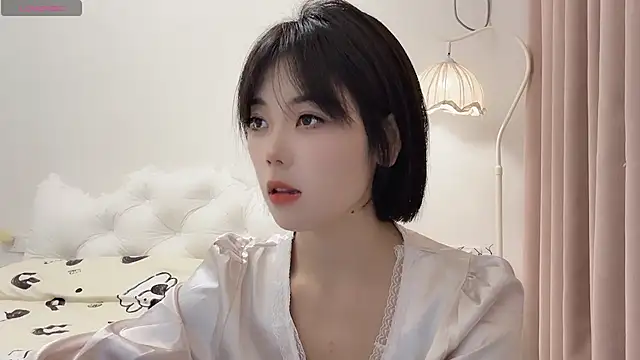 bao-bao- online show from September 22, 2025, 4:02 pm