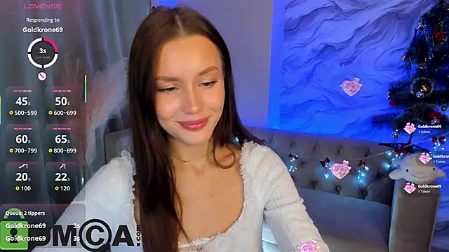 Aria Mila online show from December 19, 2025, 12:18 pm