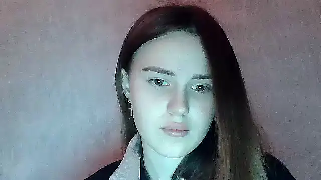 Snapshot of SweetLoraa chatting on December 15, 2025, 4:57 pm SweetLoraa online show from December 15, 2025, 4:57 pm