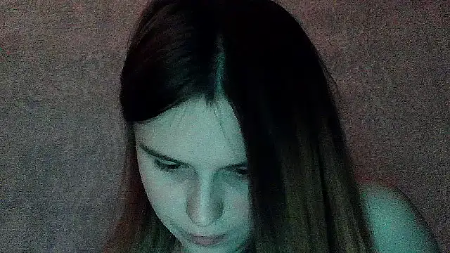 Snapshot of SweetLoraa chatting on October 25, 2025, 8:20 pm SweetLoraa online show from October 25, 2025, 8:20 pm