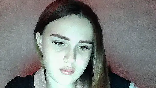 Snapshot of SweetLoraa chatting on December 1, 2025, 5:25 pm SweetLoraa online show from December 1, 2025, 5:25 pm