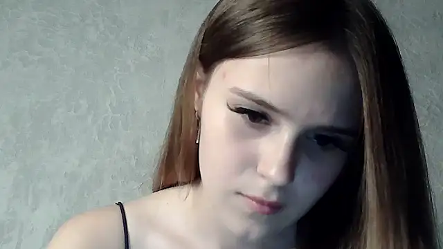 Snapshot of SweetLoraa chatting on September 24, 2025, 4:46 pm SweetLoraa online show from September 24, 2025, 4:46 pm