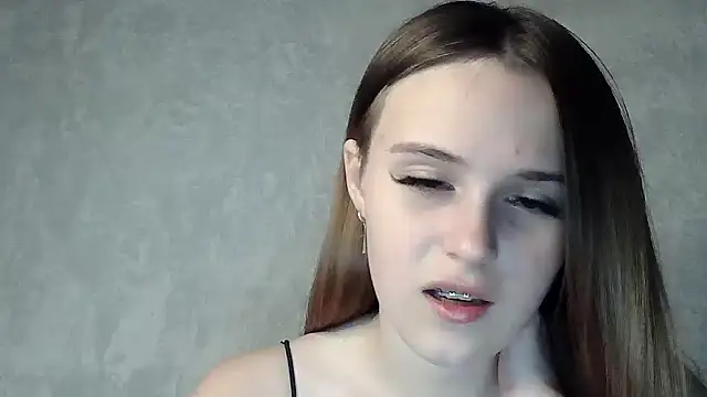 Snapshot of SweetLoraa chatting on September 26, 2025, 3:19 pm SweetLoraa online show from September 26, 2025, 3:19 pm
