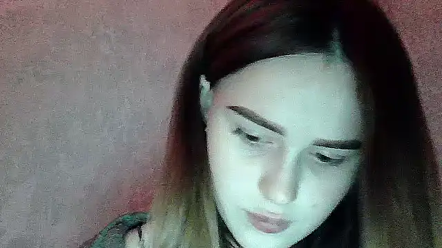 Snapshot of SweetLoraa chatting on November 14, 2025, 3:59 pm SweetLoraa online show from November 14, 2025, 3:59 pm