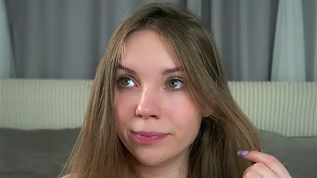 Snapshot of KarriBrownd chatting on November 14, 2025, 1:09 am KarriBrownd online show from November 14, 2025, 1:09 am