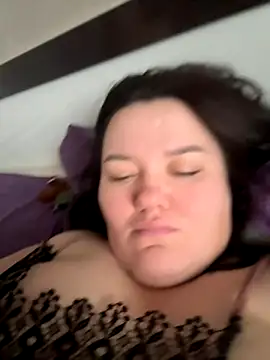 SunnyLeila2101 online show from November 29, 2025, 6:57 am