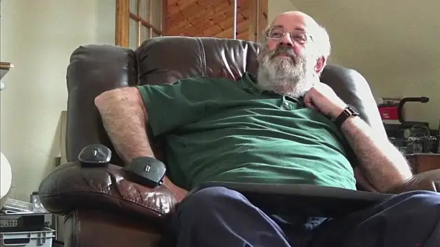 janzer13 online show from November 22, 2025, 1:54 pm