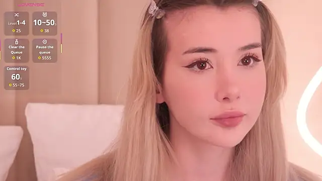 Nesolla online show from March 10, 2026, 11:20 pm