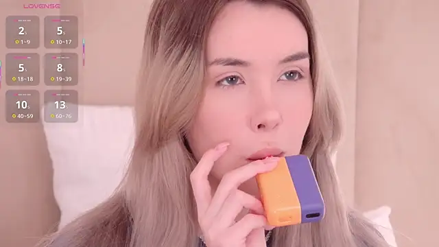 Nesolla online show from April 12, 2026, 11:46 am