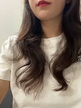 Snapshot of Linda288 chatting on November 24, 2025, 4:01 am Linda288 online show from November 24, 2025, 4:01 am