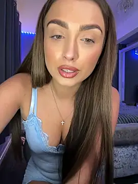 ellariverss online show from July 15, 2026, 2:07 am