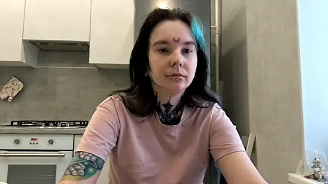 HighelikeGirl online show from March 9, 2026, 6:28 am