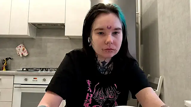 Snapshot of HighelikeGirl chatting on February 3, 2026, 6:22 am HighelikeGirl online show from February 3, 2026, 6:22 am