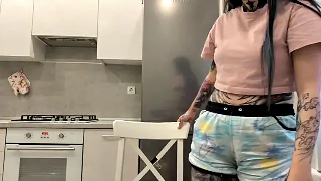 Snapshot of HighelikeGirl chatting on February 16, 2026, 9:08 am HighelikeGirl online show from February 16, 2026, 9:08 am