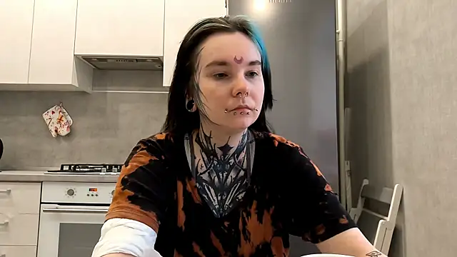 Snapshot of HighelikeGirl chatting on February 11, 2026, 6:35 am HighelikeGirl online show from February 11, 2026, 6:35 am