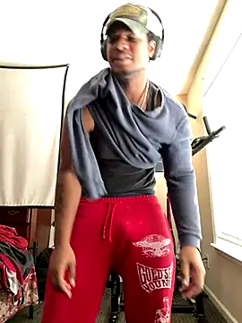 KeYBuMp323 online show from December 20, 2025, 4:10 pm