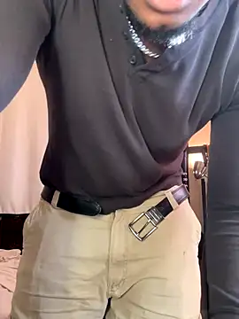 Snapshot of KeYBuMp323 chatting on November 29, 2025, 3:34 pm KeYBuMp323 online show from November 29, 2025, 3:34 pm