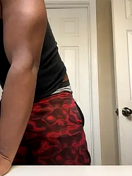 Snapshot of KeYBuMp323 chatting on November 17, 2025, 3:16 pm KeYBuMp323 online show from November 17, 2025, 3:16 pm