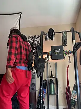 Snapshot of KeYBuMp323 chatting on December 3, 2025, 3:33 pm KeYBuMp323 online show from December 3, 2025, 3:33 pm