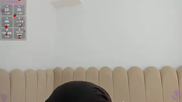 Jasmin hamdan online show from October 25, 2025, 7:36 pm