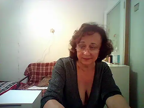 Julia54391 online show from October 13, 2025, 7:26 pm