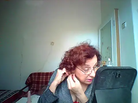 Julia54391 online show from October 13, 2025, 7:21 am
