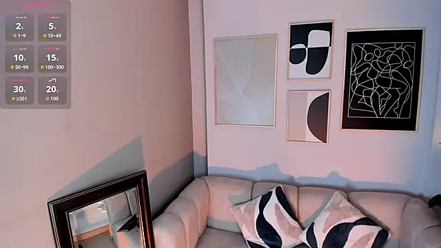 Snapshot of marie_bass chatting on October 15, 2025, 12:35 pm marie bass online show from October 15, 2025, 12:35 pm