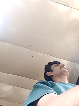 Snapshot of yung_cplz chatting on September 12, 2025, 11:21 am yung cplz online show from September 12, 2025, 11:21 am