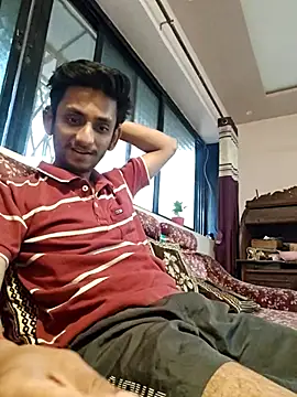 Snapshot of yung_cplz chatting on January 15, 2026, 11:24 am yung cplz online show from January 15, 2026, 11:24 am