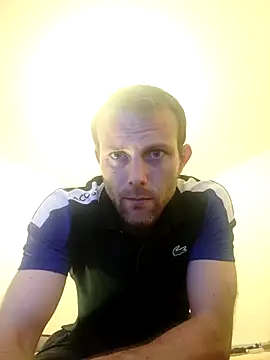 SexSavrem06 online show from September 27, 2025, 9:43 pm