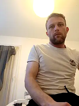 SexSavrem06 online show from November 22, 2025, 10:19 pm