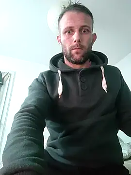 SexSavrem06 online show from November 4, 2025, 4:38 am