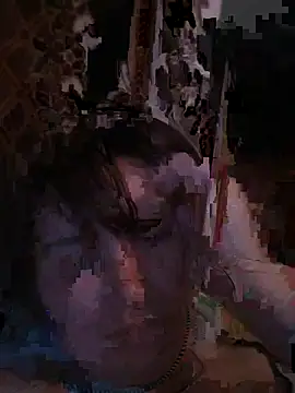 Snapshot of Romashka33011 chatting on November 12, 2025, 10:52 am Romashka33011 online show from November 12, 2025, 10:52 am