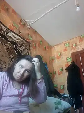 Snapshot of Romashka33011 chatting on March 3, 2026, 8:21 am Romashka33011 online show from March 3, 2026, 8:21 am