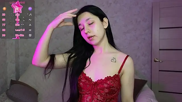 Snapshot of Eva_Maller chatting on February 13, 2026, 4:12 am Eva Maller online show from February 13, 2026, 4:12 am