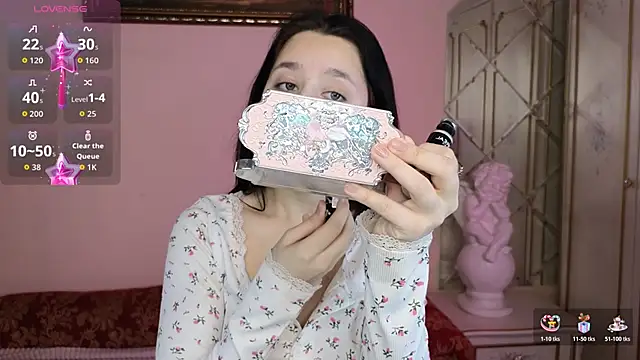 Snapshot of Eva_Maller chatting on February 4, 2026, 4:40 am Eva Maller online show from February 4, 2026, 4:40 am