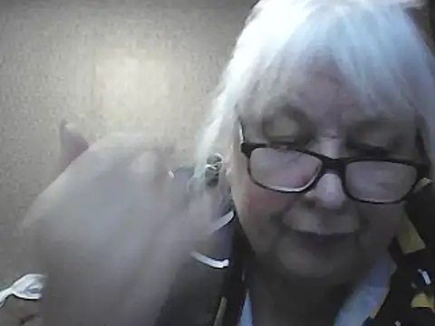 Snapshot of Alexia64231 chatting on January 13, 2026, 3:21 am Alexia64231 online show from January 13, 2026, 3:21 am