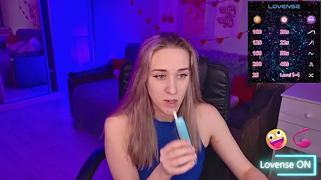 Snapshot of Free_Harmony chatting on January 11, 2026, 6:48 pm Free Harmony online show from January 11, 2026, 6:48 pm