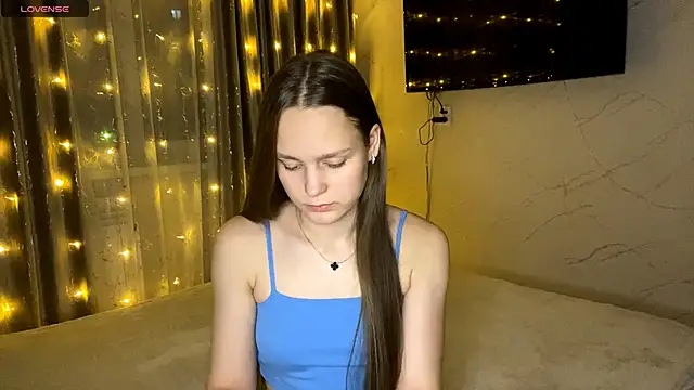 Snapshot of SoSweetGirl chatting on December 15, 2025, 6:03 pm SoSweetGirl online show from December 15, 2025, 6:03 pm