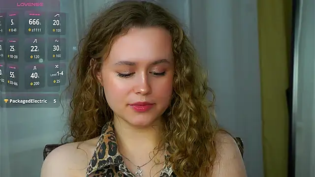 SusannaScholler online show from October 8, 2025, 6:30 pm