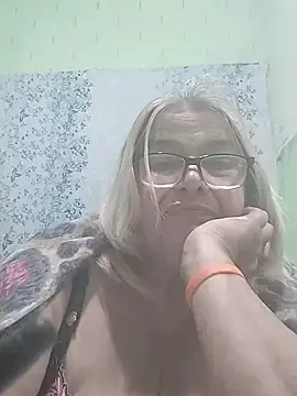 Snapshot of MargaritaSweet51 chatting on May 7, 2026, 10:57 pm MargaritaSweet51 online show from May 7, 2026, 10:57 pm