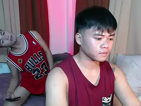 Snapshot of hot_emman chatting on February 17, 2026, 12:35 pm hot emman online show from February 17, 2026, 12:35 pm