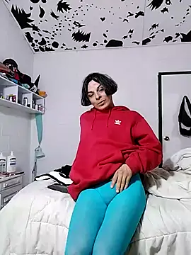 oxxy jean online show from January 7, 2026, 1:32 am