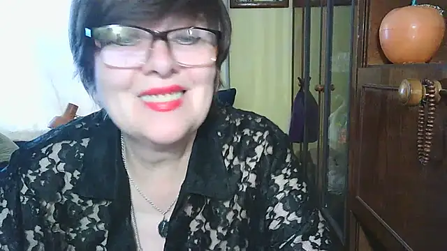 VeronicaGold511 online show from June 3, 2026, 6:47 am