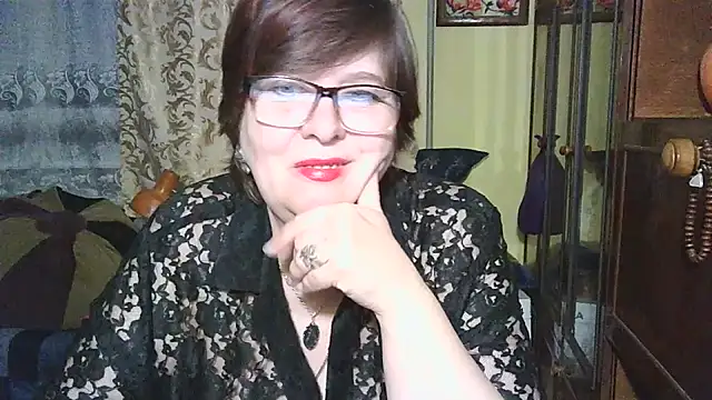 Snapshot of VeronicaGold511 chatting on February 15, 2026, 4:35 am VeronicaGold511 online show from February 15, 2026, 4:35 am