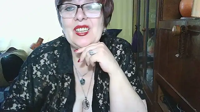 Snapshot of VeronicaGold511 chatting on January 15, 2026, 8:07 am VeronicaGold511 online show from January 15, 2026, 8:07 am