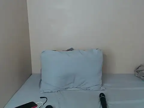 Snapshot of JuicyAdiction chatting on February 25, 2026, 6:52 pm JuicyAdiction online show from February 25, 2026, 6:52 pm