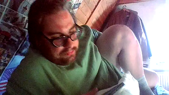 Snapshot of chubbyDavid1998 chatting on October 27, 2025, 12:17 pm chubbyDavid1998 online show from October 27, 2025, 12:17 pm