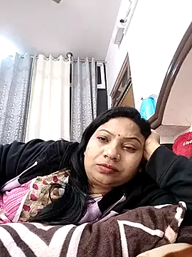 Snapshot of Cute-Janvi20 chatting on February 2, 2026, 7:46 pm Cute-Janvi20 online show from February 2, 2026, 7:46 pm