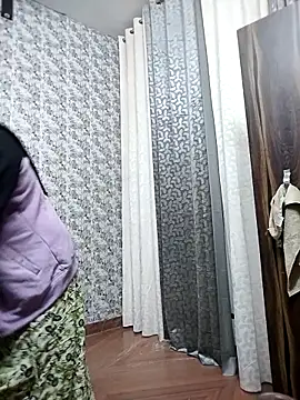 Snapshot of Cute-Janvi20 chatting on February 20, 2026, 4:42 am Cute-Janvi20 online show from February 20, 2026, 4:42 am